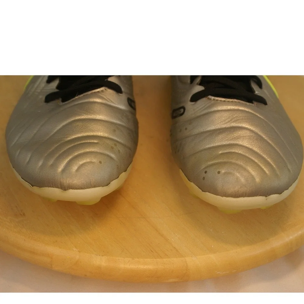 Nike Tiempo Legend 10 Elite FG Soccer Cleats Silver Volt DV4328-001 Mens 8.5 - Picture 14 of 16